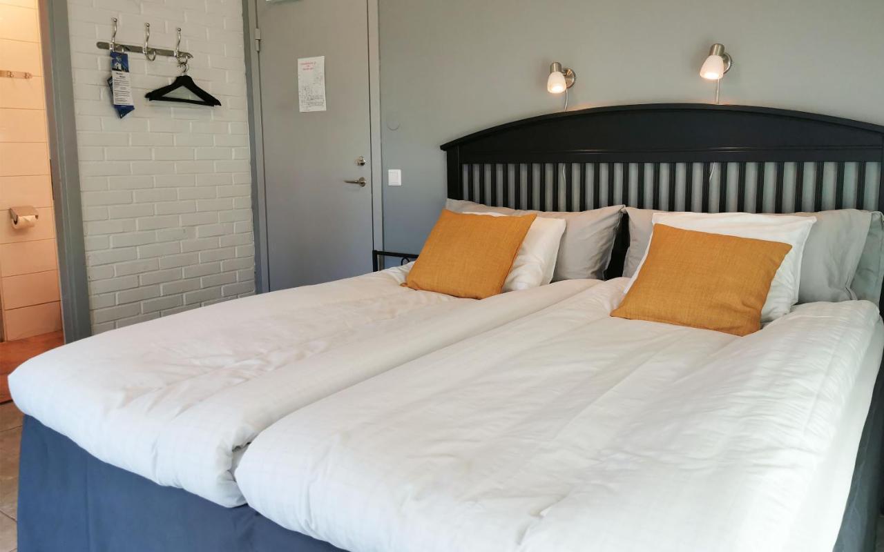 Hotell Faengelset Vaestervik ภายนอก รูปภาพ