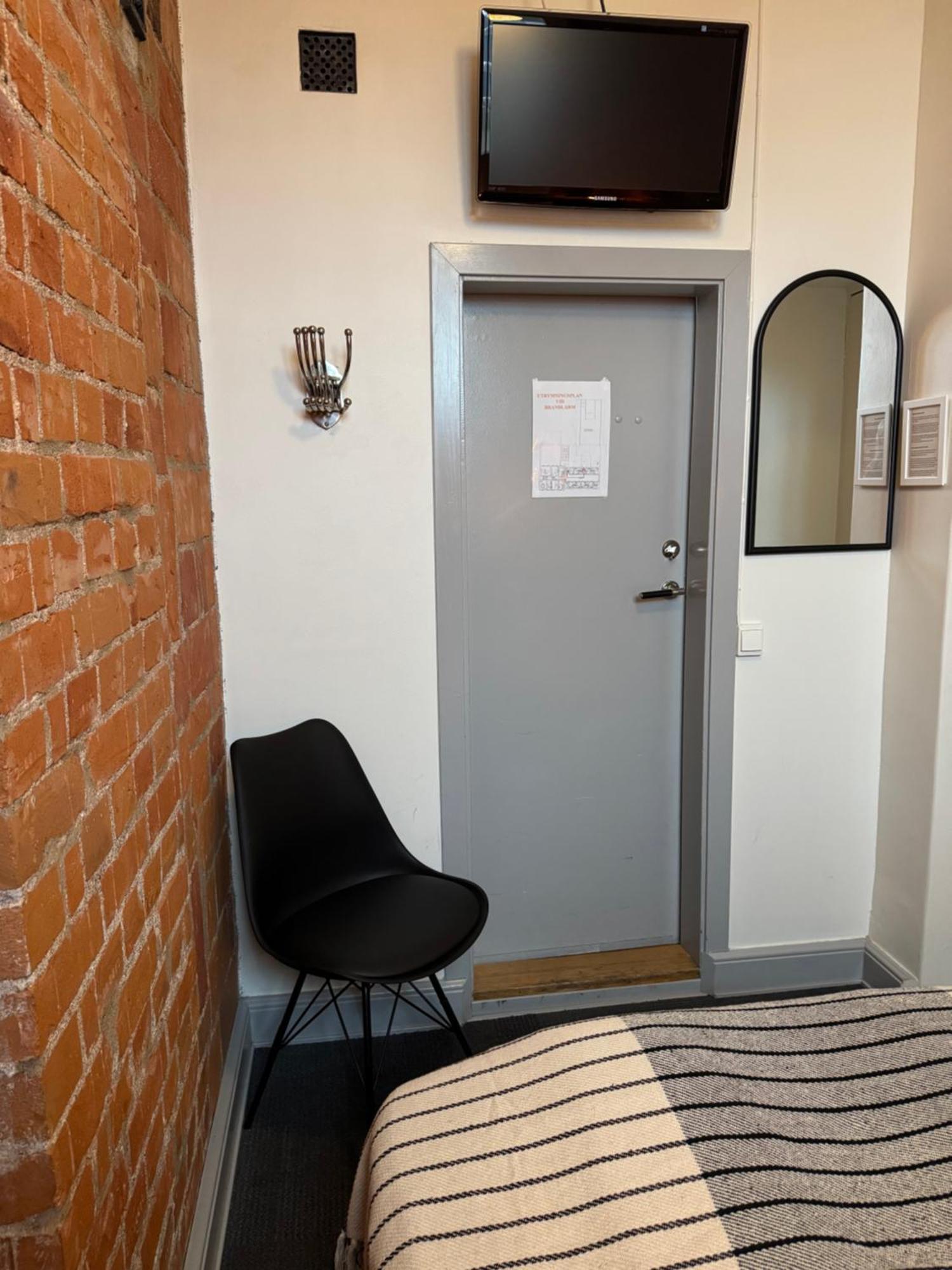 Hotell Faengelset Vaestervik ภายนอก รูปภาพ