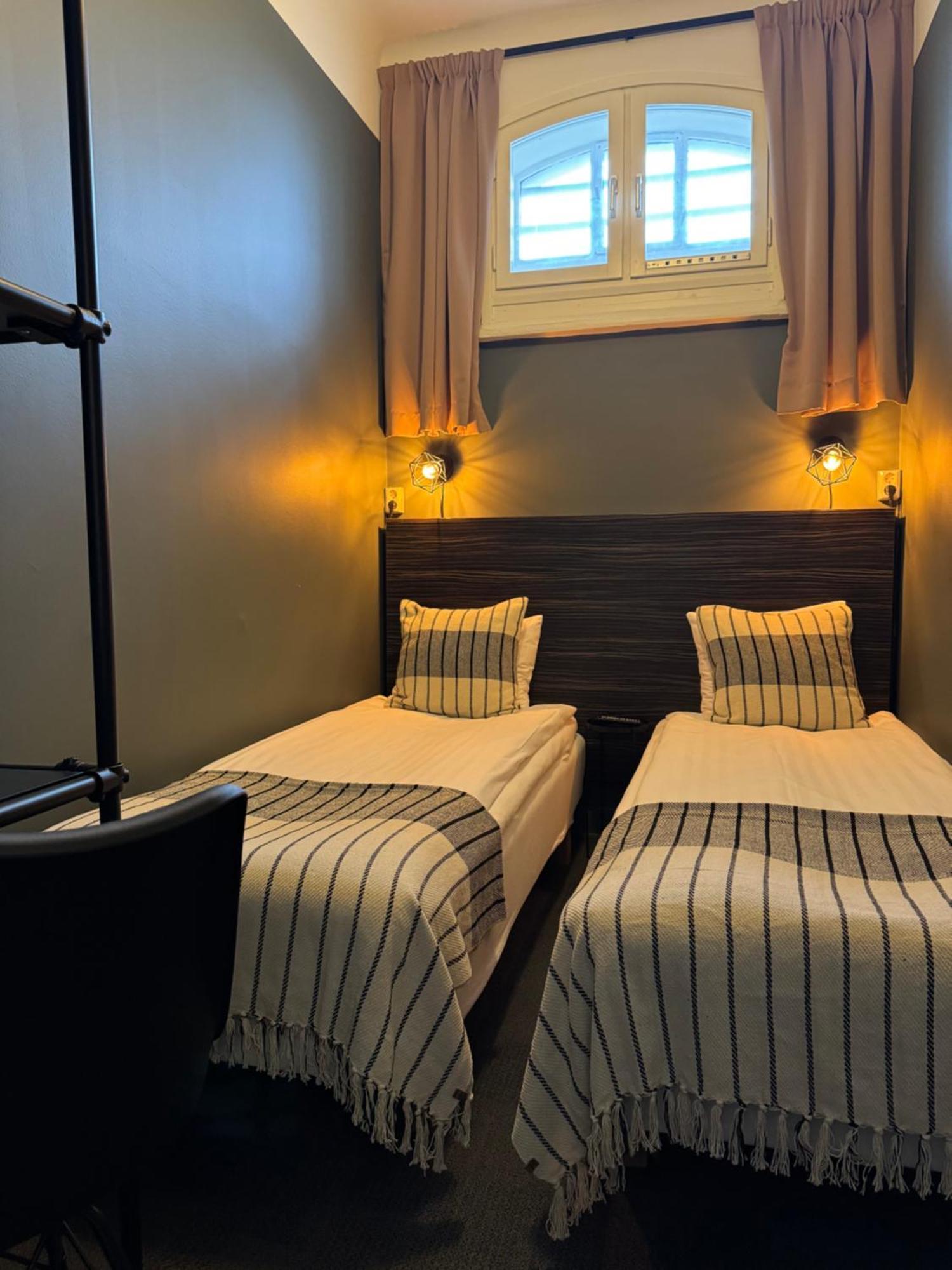Hotell Faengelset Vaestervik ภายนอก รูปภาพ