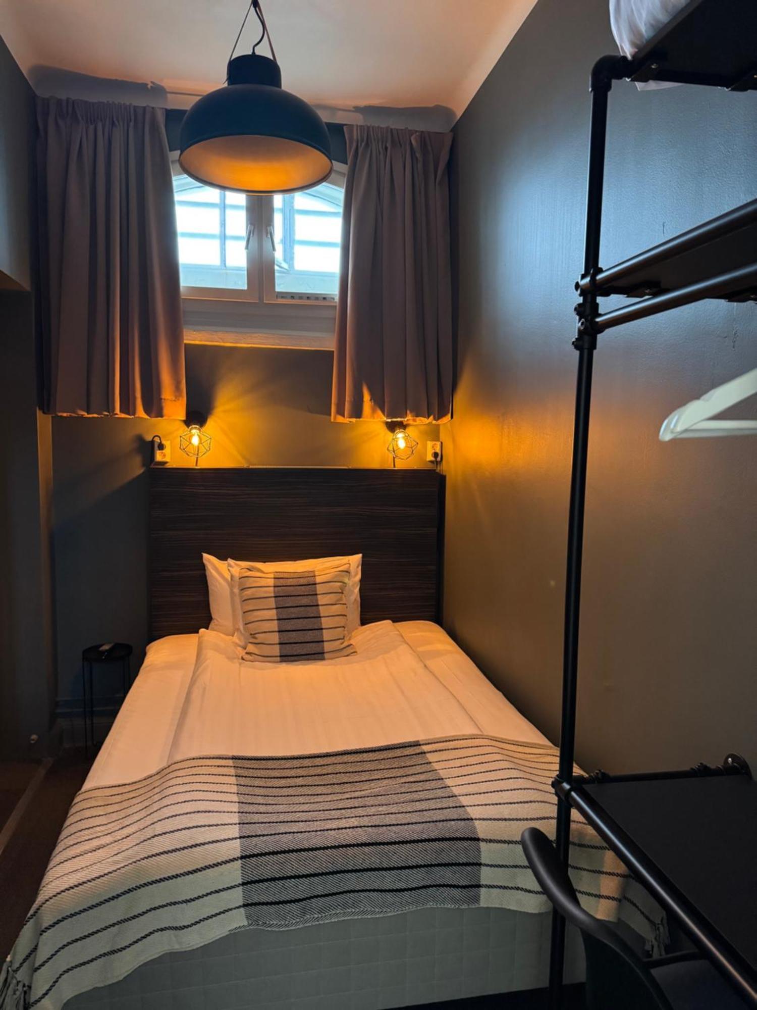 Hotell Faengelset Vaestervik ภายนอก รูปภาพ